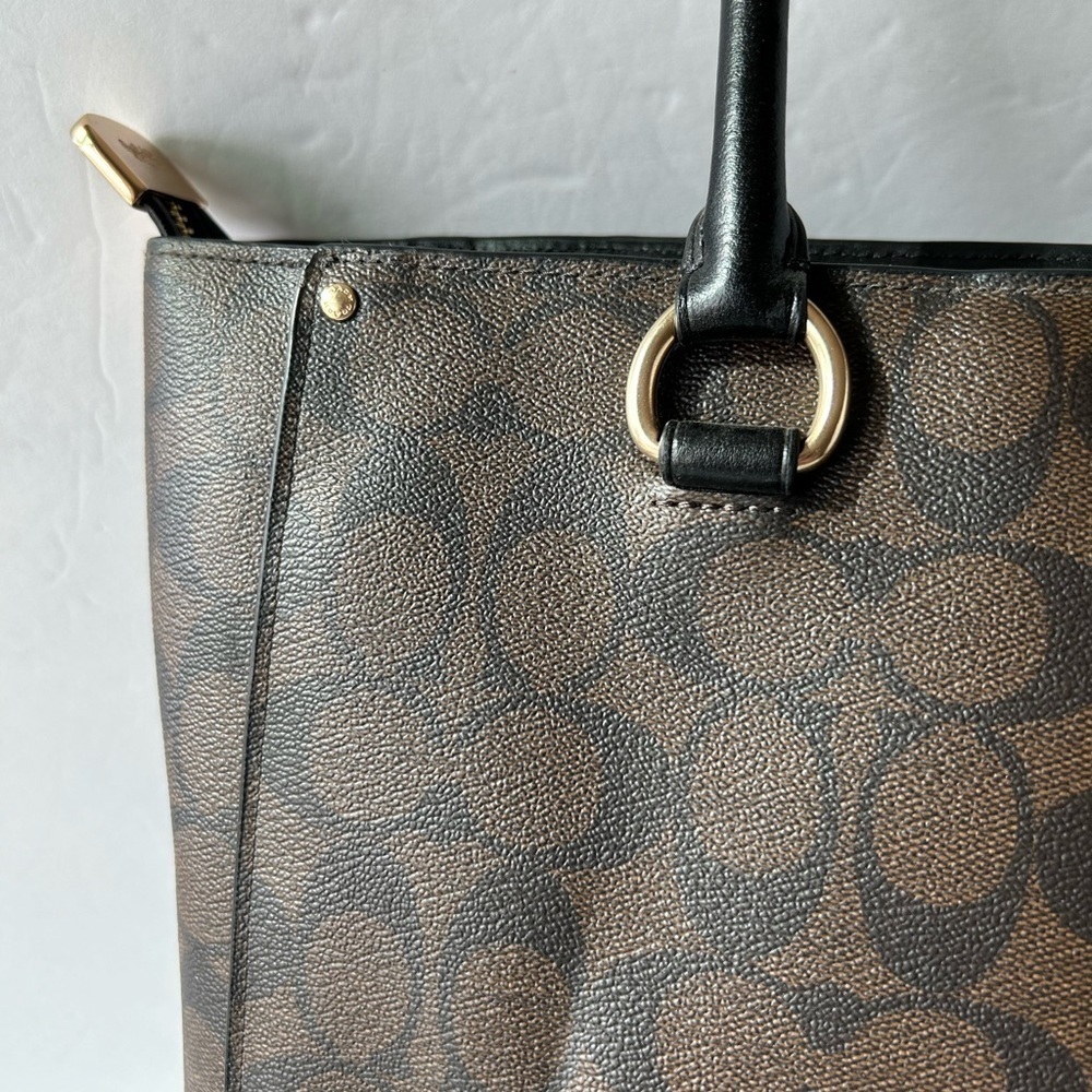 Coach Two Tone Leather and Signature Print Large Satchel - Picture 4 of 10